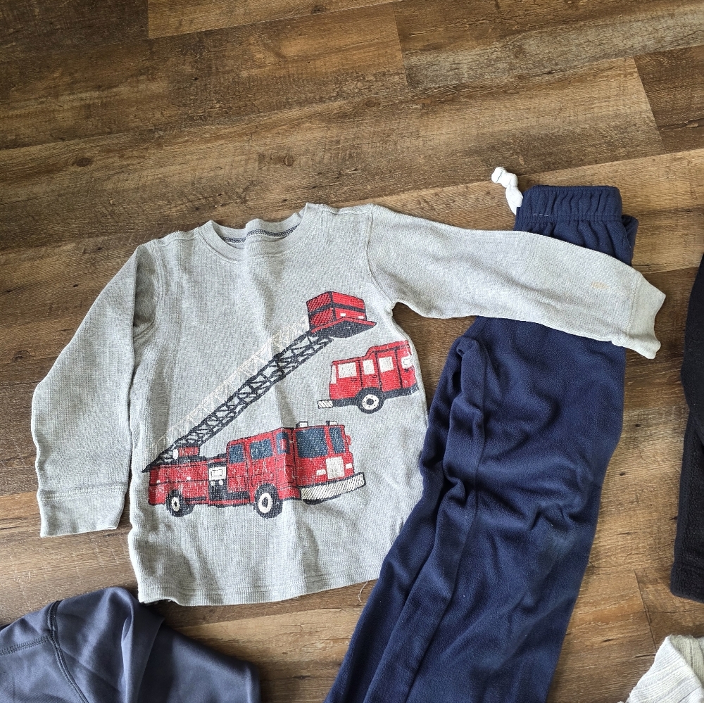 Mixed Lot Of Size 6 Boys Clothes Polo, Quicksilver, Carters, Ed Hardy, Adidas - Picture 10 of 11